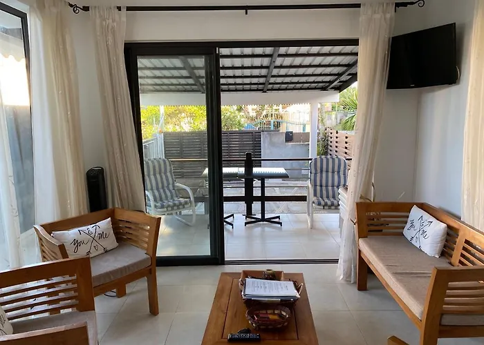 Villa Ebene - Ideal Location In Rose Hill