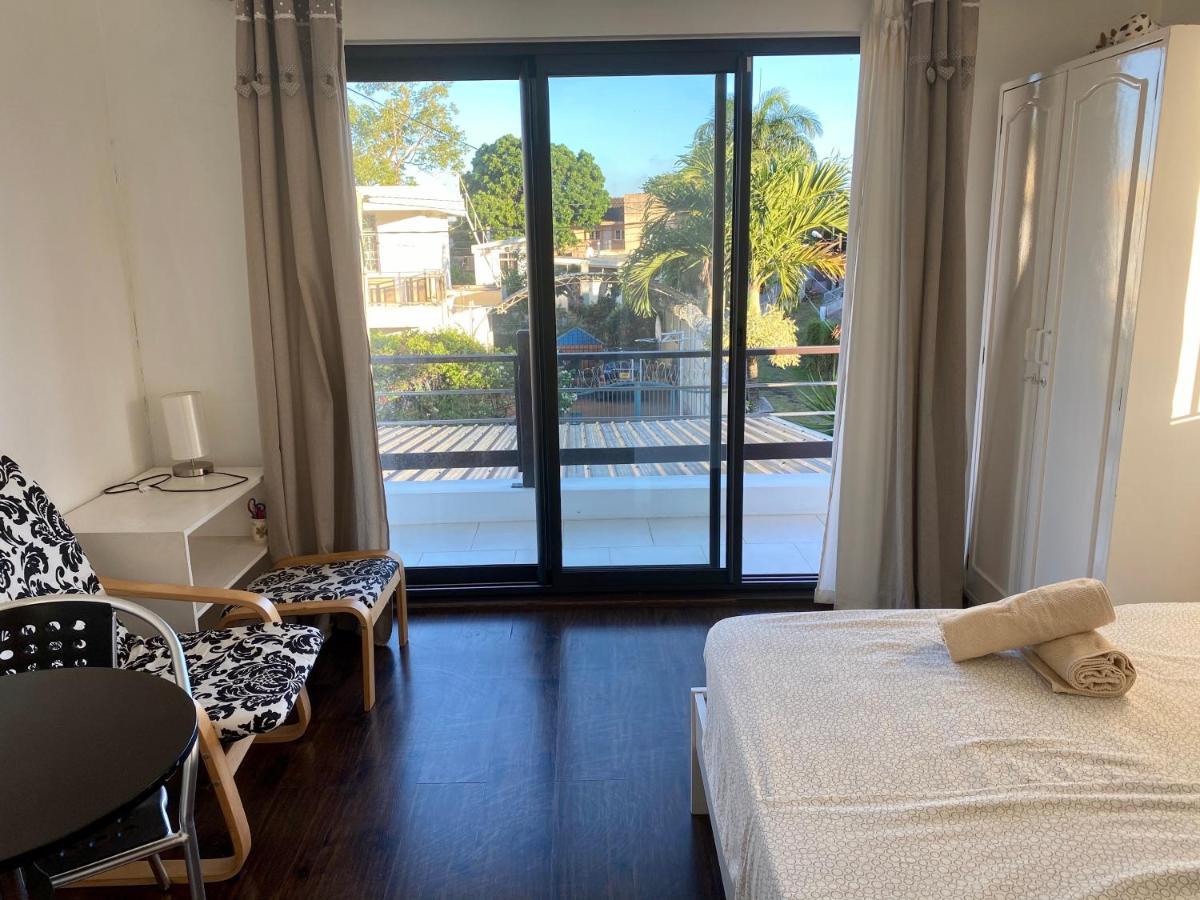 Ebene - Ideal Location In Rose Hill Villa